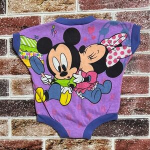 90s Vintage Disney Babies Baby Mickey & Minnie AOP romper 15” sts approx 3-6m